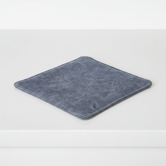 Grey potholders